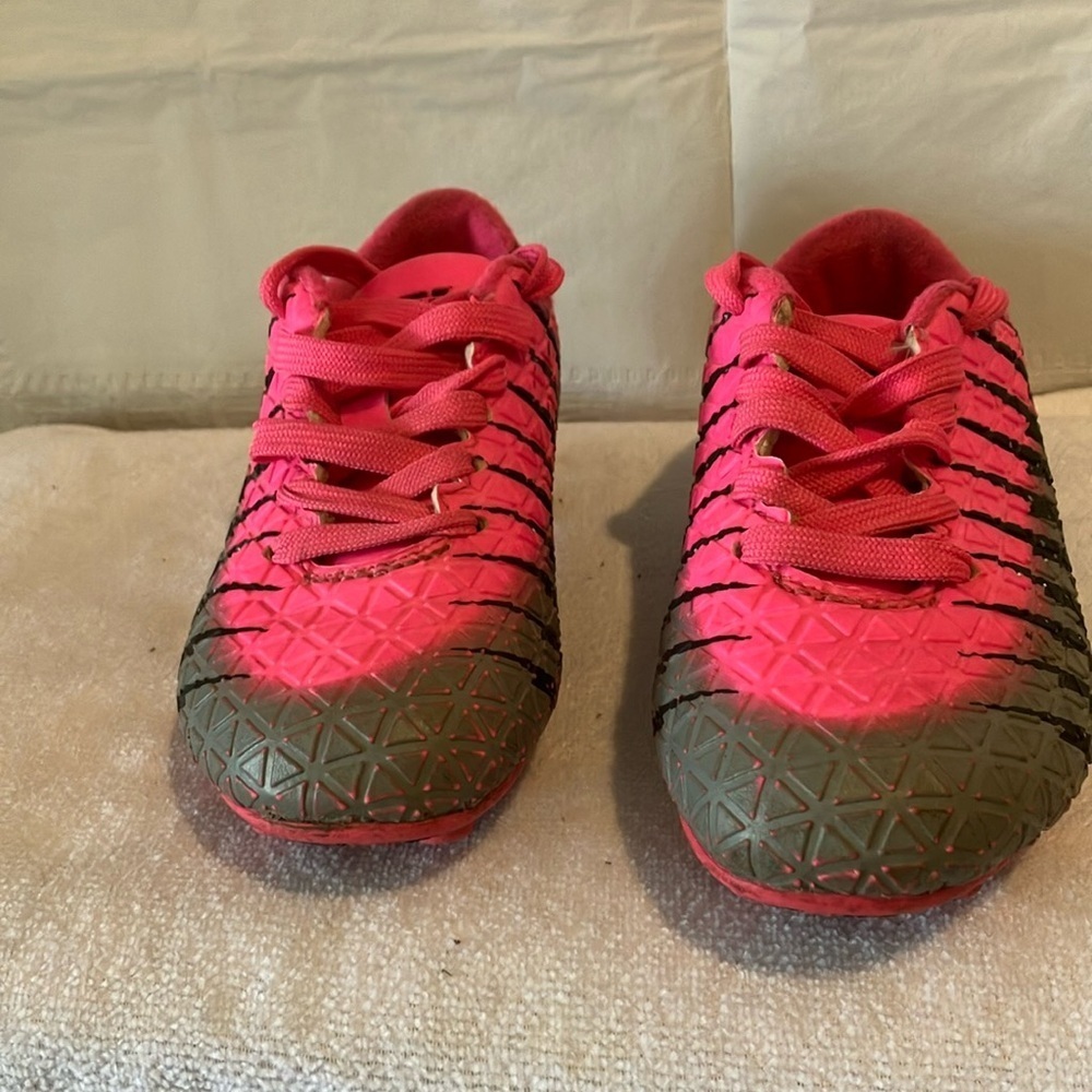 Vizari Bolt Firm Ground Girls Sz 11 1/2 Soccer Cleat Shoes Pink/Black/Grey GUC